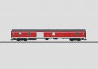 43961 Bagagerijtuig serie Dduu 498.1 van de Deutsche Bahn AG (DB AG).