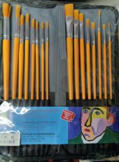 28B Set van 16 penselen uit polyesterharen, ronde en platte-maat 1, 2, 3, 4, 5, 6, 8, 10 met lange ronde gelakte oranje stelen voor olie -acryl en gau